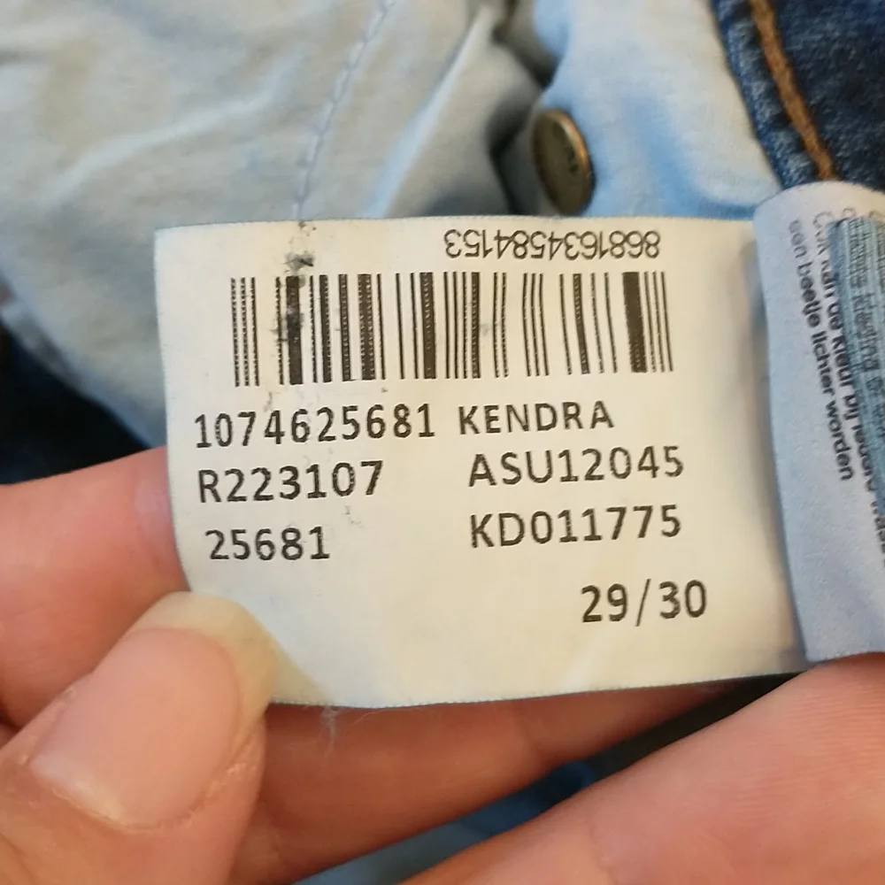 Mavi Kendra high rise straight leg jeans - Picture 11 of 11